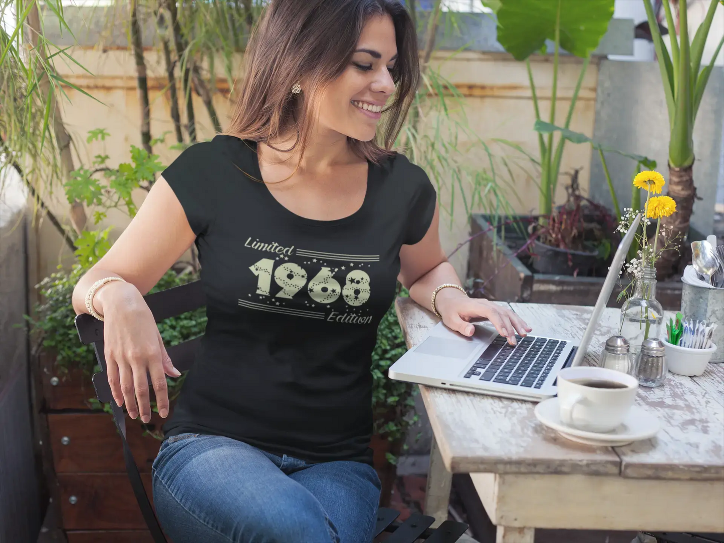 Star en édition limitée de 1968, T-shirt pour femmes, noir, cadeau d'anniversaire 00383