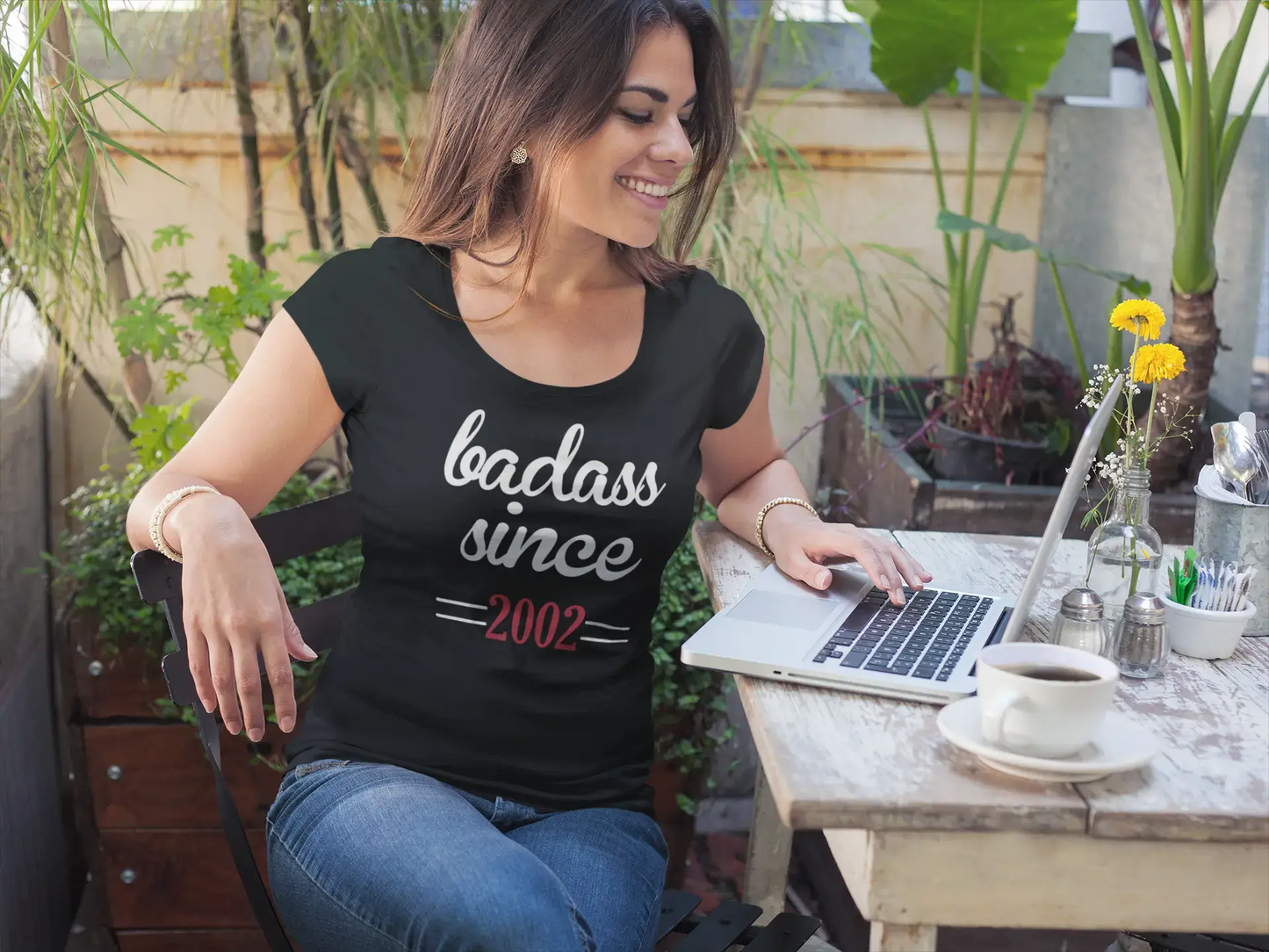 Badass Since 2002 Women's T-shirt Noir Anniversaire Cadeau 00432