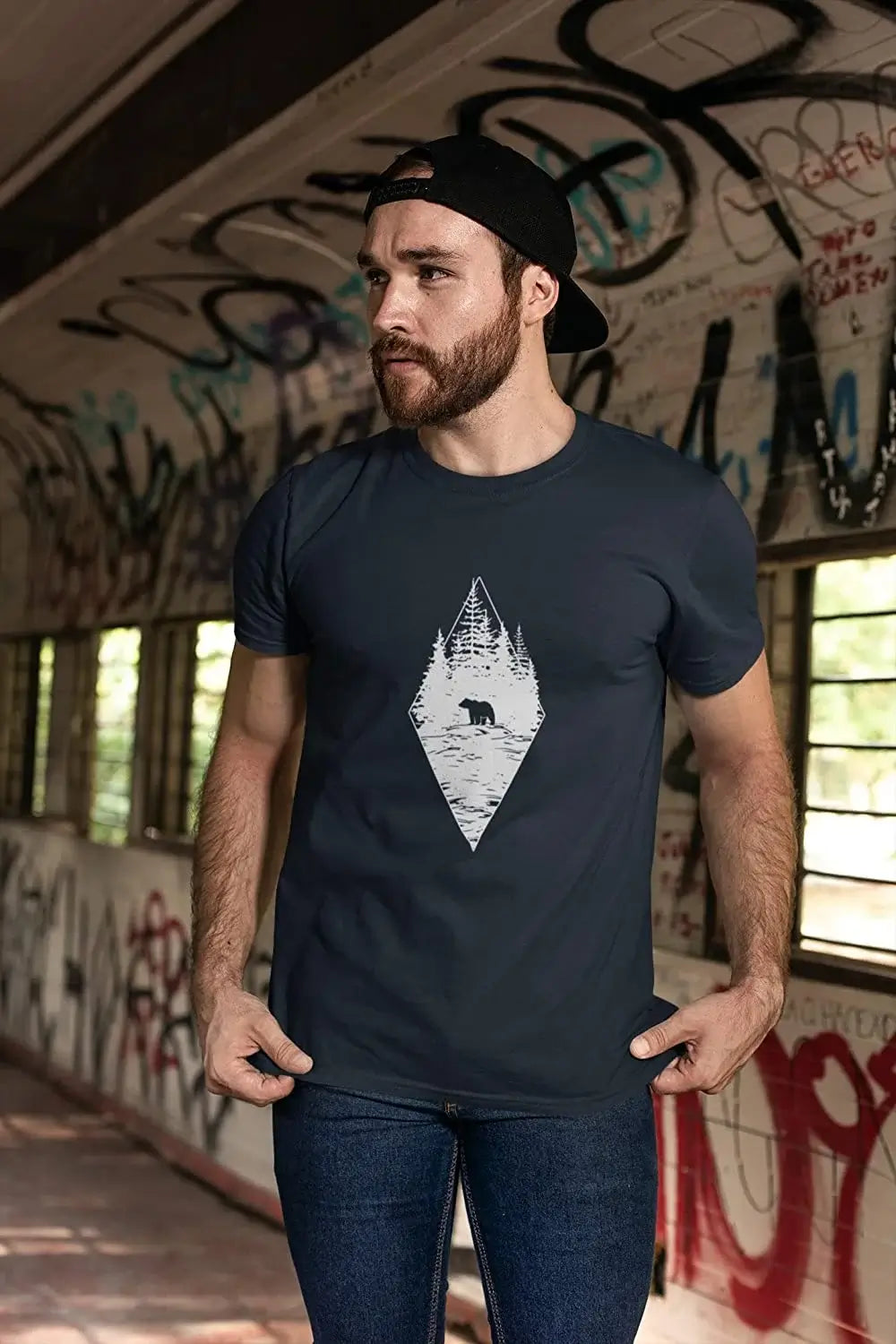 ULTRABASIC - Graphic Printed Men's Forest Bear T-Shirt Deep Black