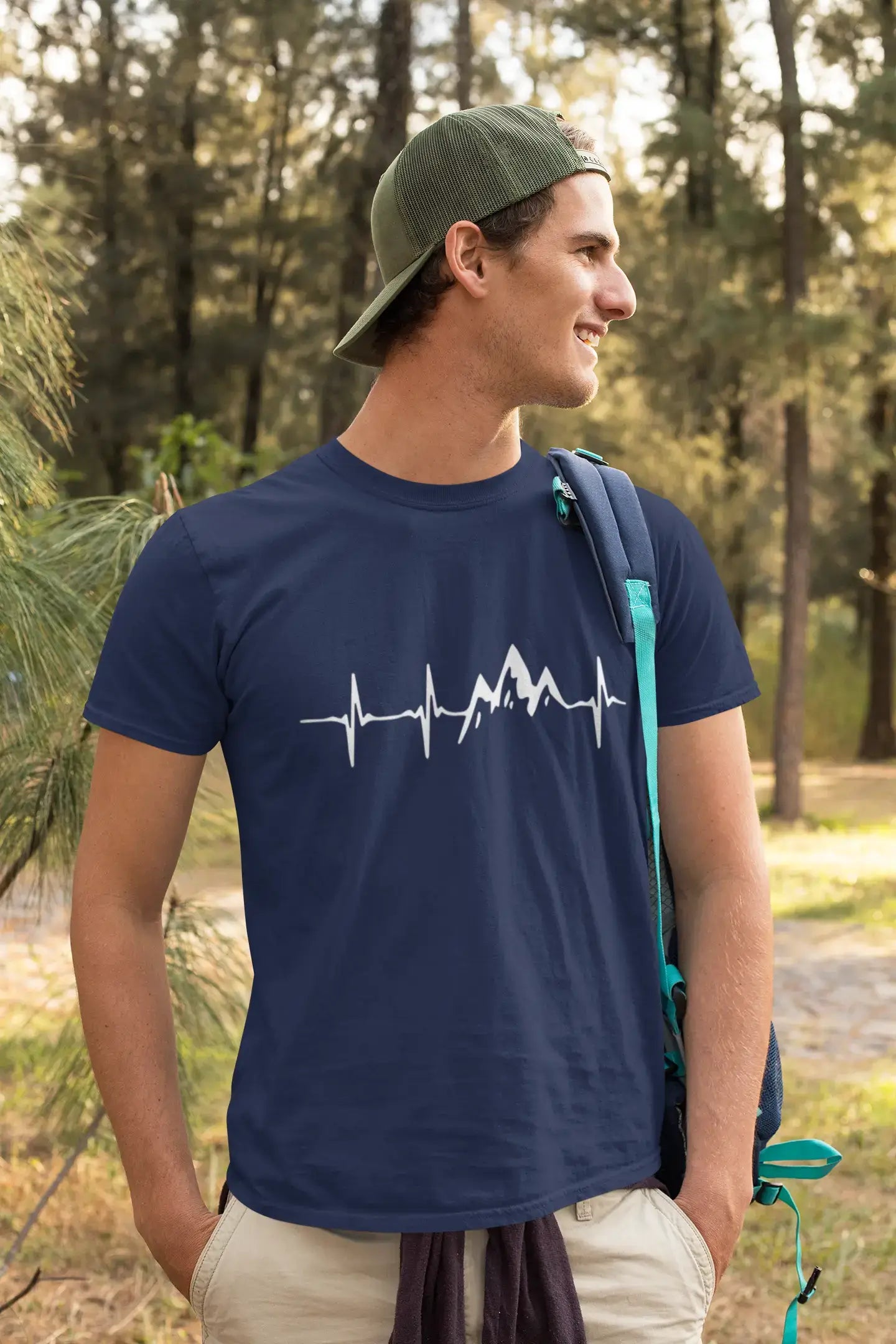 ULTRABASIC - Graphic Printed Men's Mountain Heartbeat T-Shirt French Navy