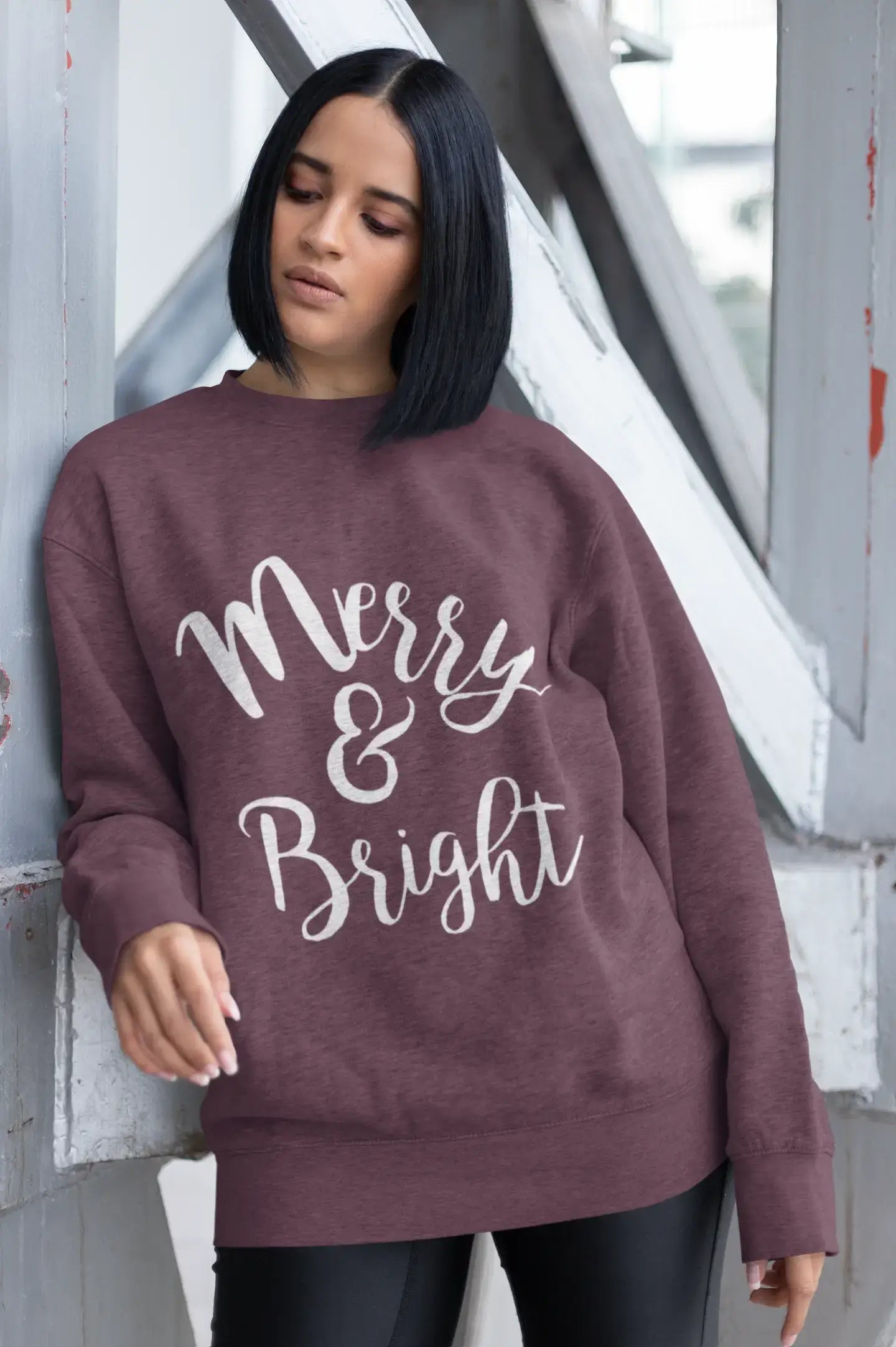 ULTRABASIC - Graphic Women's Long Sleeve Merry And Bright Christmas Sweatshirt Cute Printed Xmas Gift Ideas Grey Marl