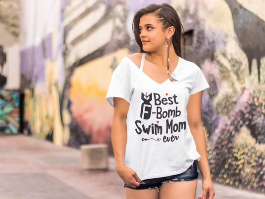 ULTRABASIC Women's V-Neck T-Shirt Best Bomb Swim Mom - Funny Mom's Quote