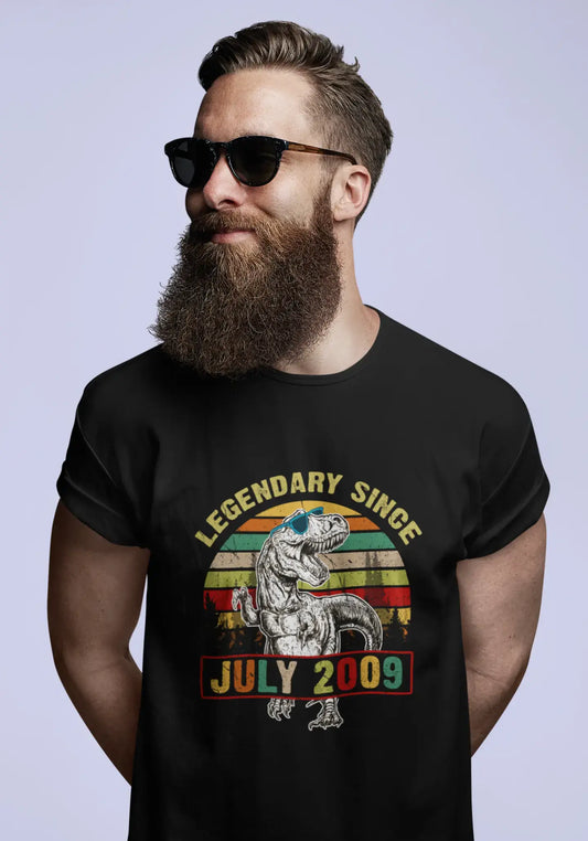 ULTRABASIC Men's T-Shirt Legendary since July 2009 - Vintage 12th Birthday Gift Tee Shirt