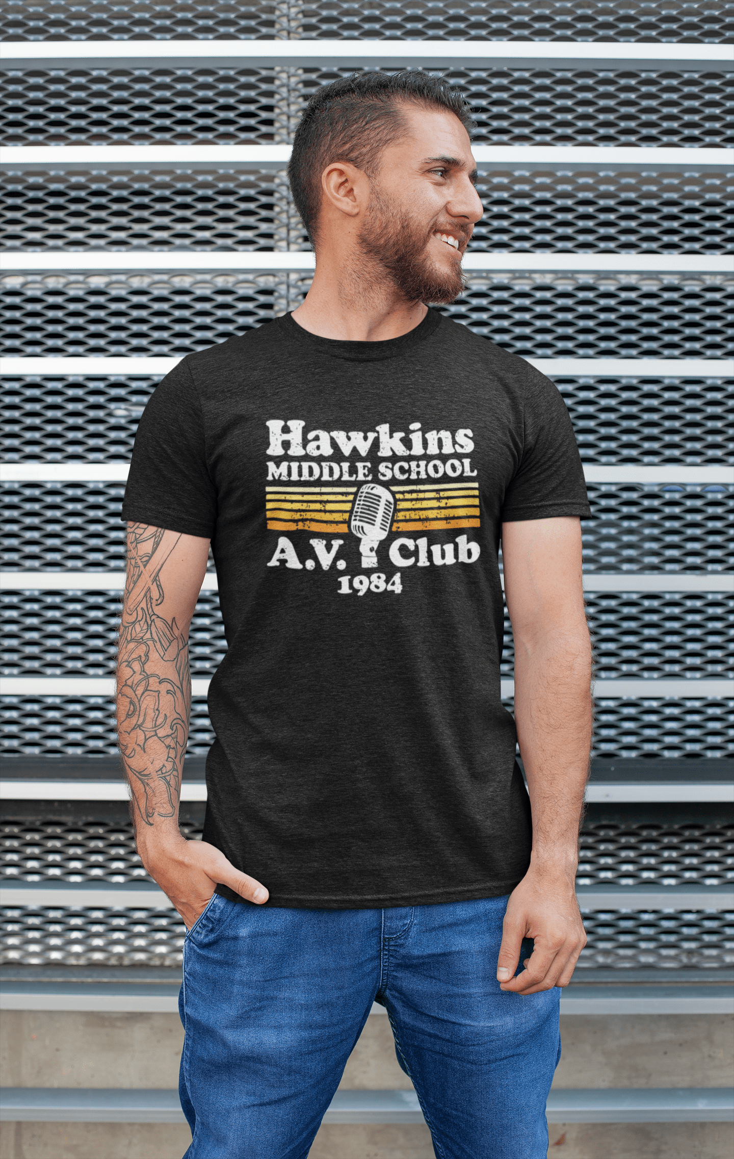 Ultrabasic - T-shirt imprimé Hawkins Middle School AV Club pour hommes