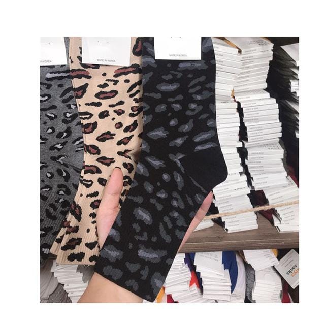 Jeseca femmes mode imprimé léopard chaussettes hiver chaud Harajuku rétro Vintage chaussette pour filles <span>cadeau</span> de noël 2019 automne ventes chaudes