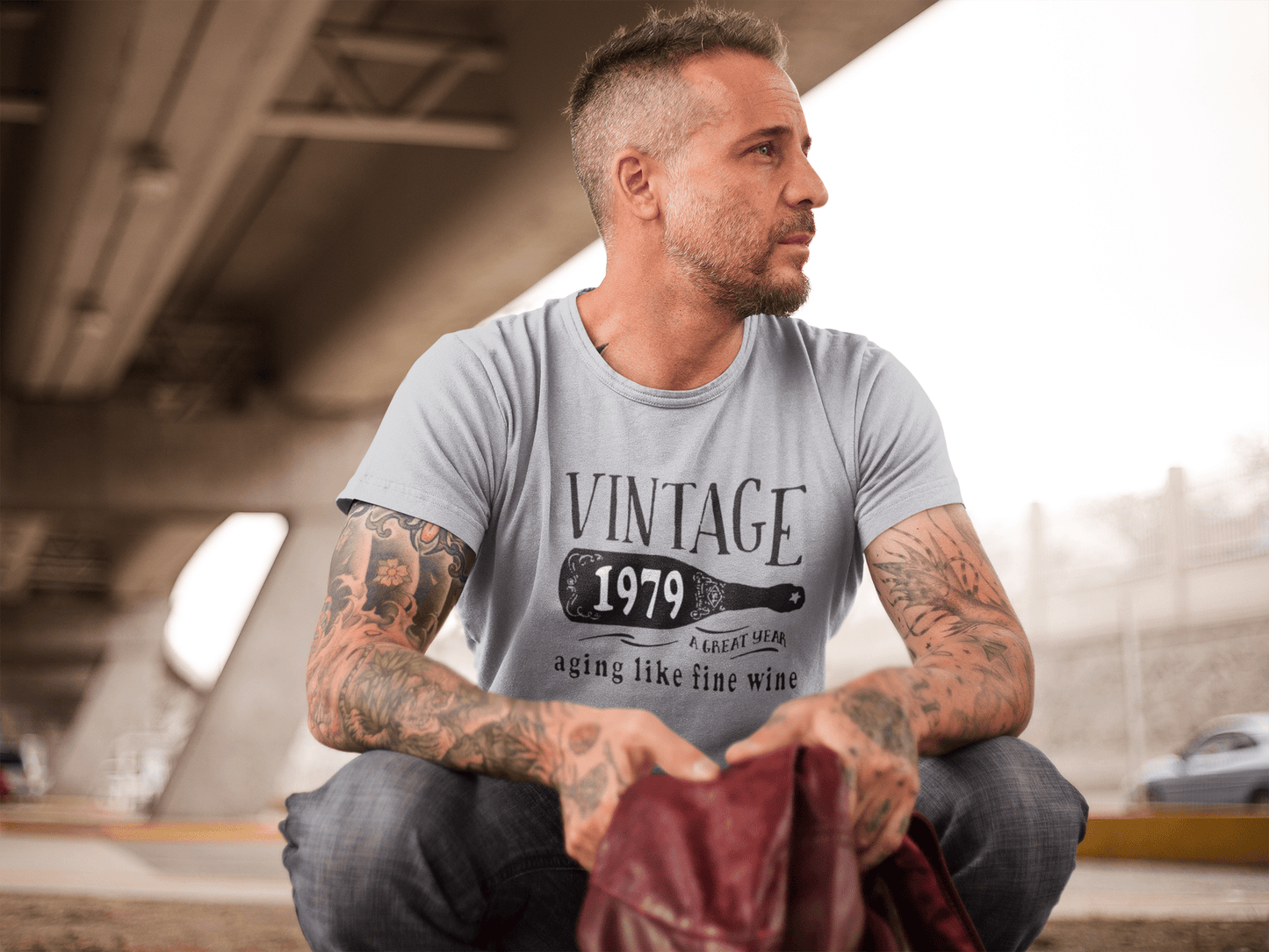 1979 Aging Like a Fine Wine Men's T-shirt Grey Birthday Gift 00459