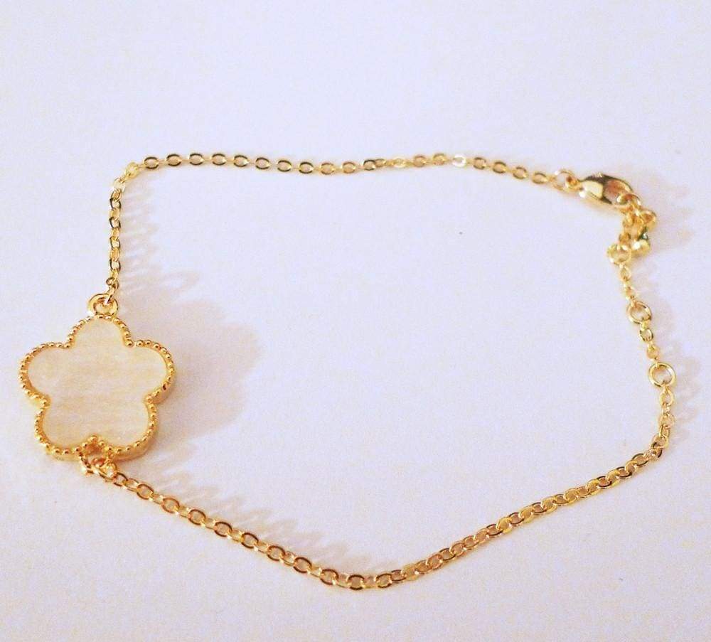 White Flower Gold Chain Bracelet