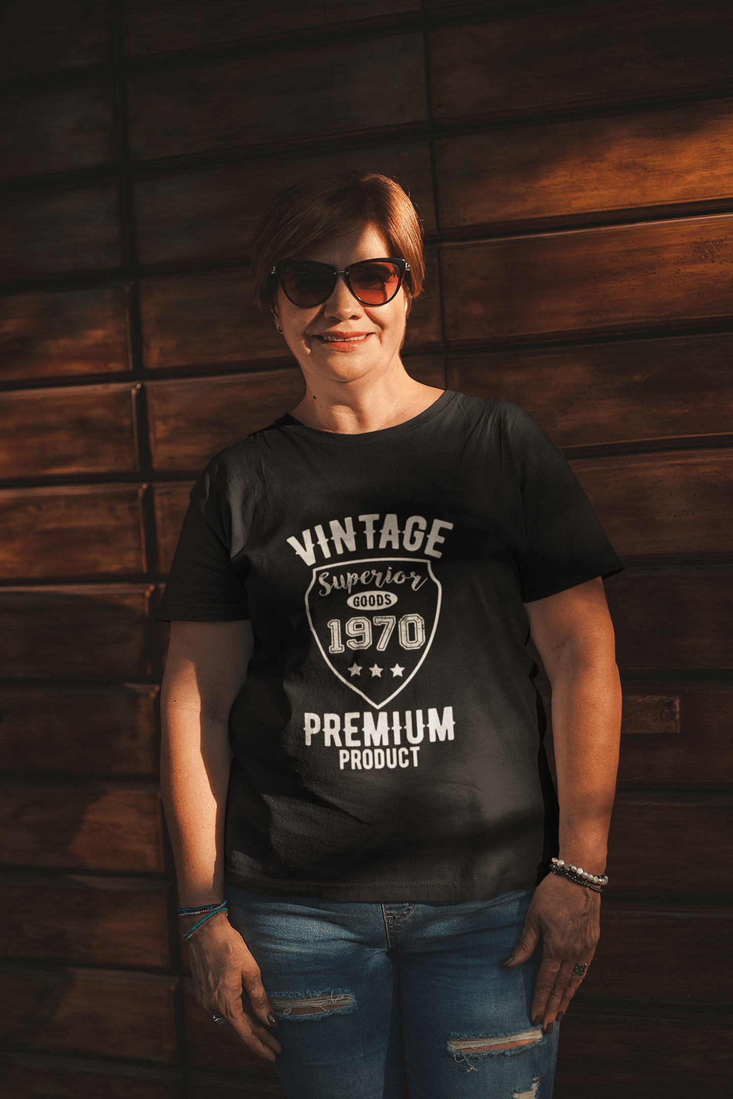 1970, Vintage Superior, Black, Women's Short Sleeve Round Neck T-shirt 00091